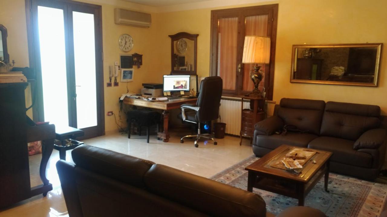 Bed and Breakfast Ca' Le Rose Bagnolo San Vito Zewnętrze zdjęcie